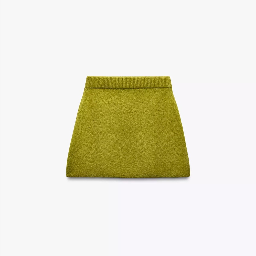 Zara Set - Light Green Wool Blend Basic Knit Sweater & Mini Skirt - Picture 17 of 17